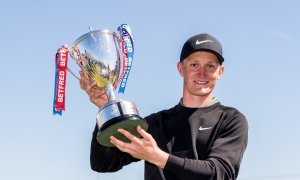 Kinhult zvítězil na British Open, má svůj první velký titul