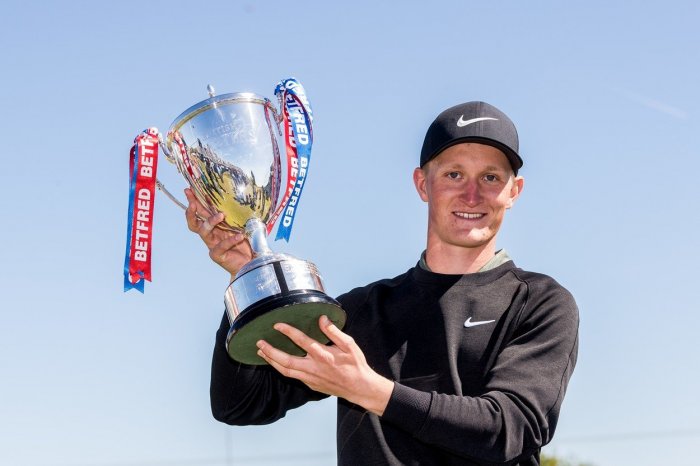 Kinhult zvítězil na British Open, má svůj první velký titul