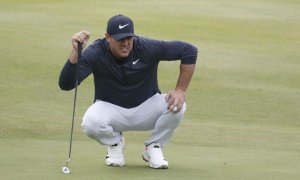 Koepka neobhájí, kvůli zranění odstoupil